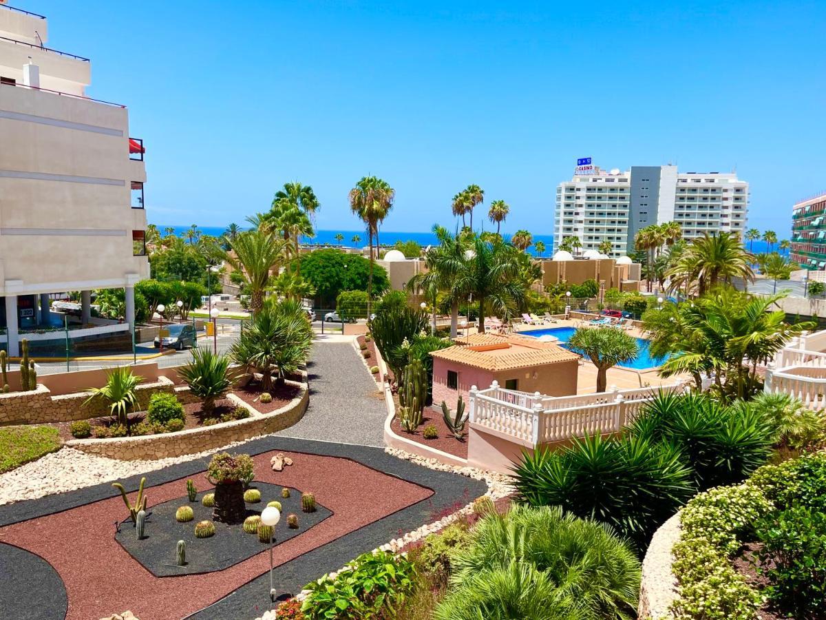 Borinquen Sky Apartments プラヤ・デ・ラス・アメリカス エクステリア 写真