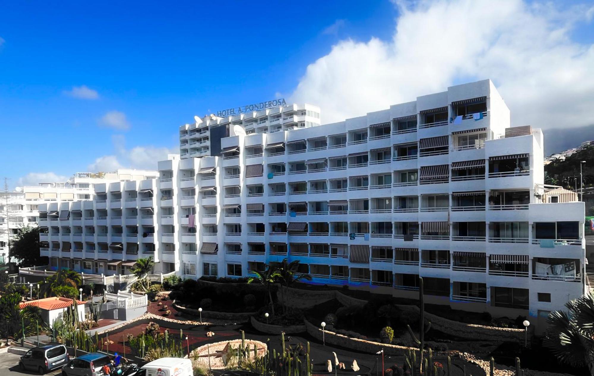 Borinquen Sky Apartments プラヤ・デ・ラス・アメリカス エクステリア 写真